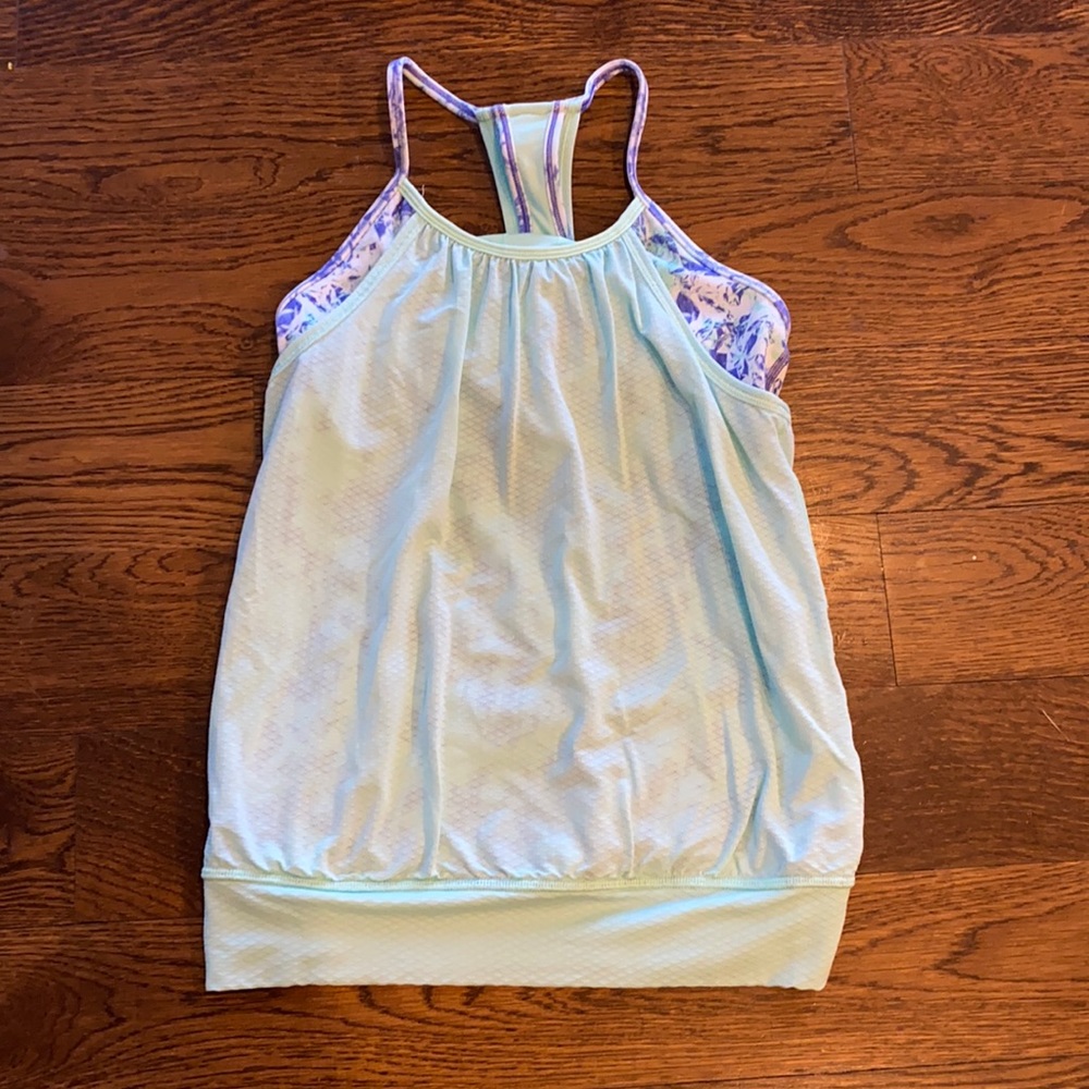 Ivivva Tank Top with built in sports bra for girls - 8/10 (M)